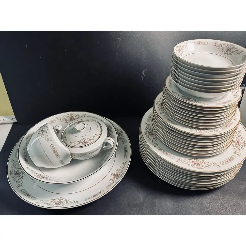 Rose China Kathy #3802 Japan_ Complete set of 6 _ No cups, no saucers.
